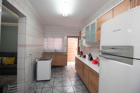 Casa à venda com 210m², 5 quartos e 2 vagas Casa à venda com 210m², 5 quartos e 2 vagasCozinha casa 1