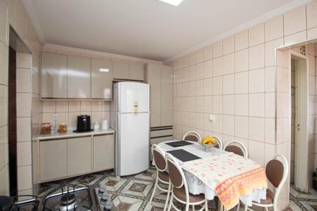 Casa à venda com 210m², 5 quartos e 2 vagas Casa à venda com 210m², 5 quartos e 2 vagasCozinha casa 2