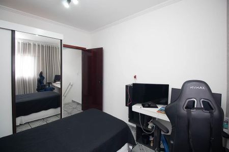 Casa à venda com 210m², 5 quartos e 2 vagas Casa à venda com 210m², 5 quartos e 2 vagasQuarto 1