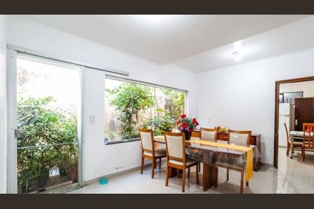 Casa à venda com 3 quartos, 323m² em Jardim Bela Vista, Santo André