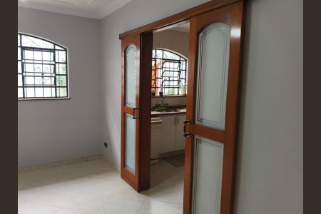 Casa à venda com 4 quartos, 277m² em Jardim, Santo André