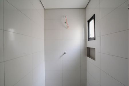 Casa à venda com 120m², 3 quartos e 2 vagas Casa à venda com 120m², 3 quartos e 2 vagasBanheiro da Suíte