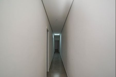 Corredor de casa à venda com 3 quartos, 120m² em Parque das Nações, Santo André