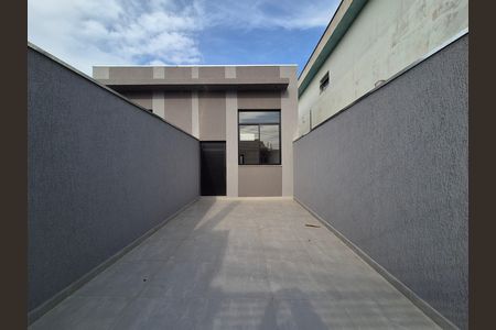 Casa à venda com 120m², 3 quartos e 2 vagas Casa à venda com 120m², 3 quartos e 2 vagasGaragem