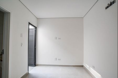 Casa à venda com 120m², 3 quartos e 2 vagas Casa à venda com 120m², 3 quartos e 2 vagasQuarto Suíte
