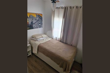 Casa à venda com 3 quartos, 130m² em Jardim Caravelas, São Paulo