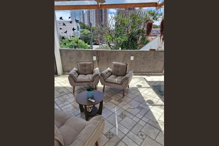 Casa à venda com 130m², 3 quartos e 2 vagas