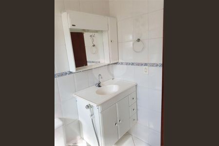 Casa à venda com 130m², 3 quartos e 2 vagas