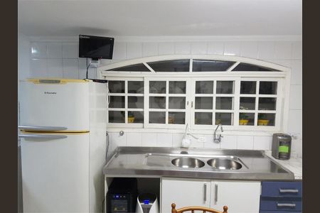 Casa à venda com 130m², 3 quartos e 2 vagas