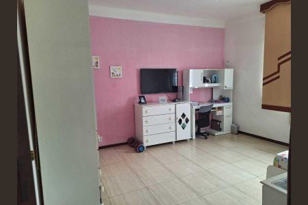 Casa à venda com 3 quartos, 210m² em Engenho de Dentro, Rio de Janeiro