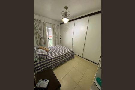 Casa de condomínio à venda com 152m², 3 quartos e 2 vagasQuarto