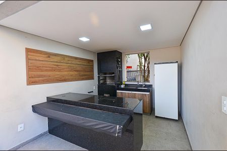 Apartamento à venda com 76m², 3 quartos e 1 vaga Apartamento à venda com 76m², 3 quartos e 1 vagaÁrea comum - Churrasqueira