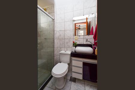 Apartamento à venda com 76m², 3 quartos e 1 vaga Apartamento à venda com 76m², 3 quartos e 1 vagaBanheiro Suite