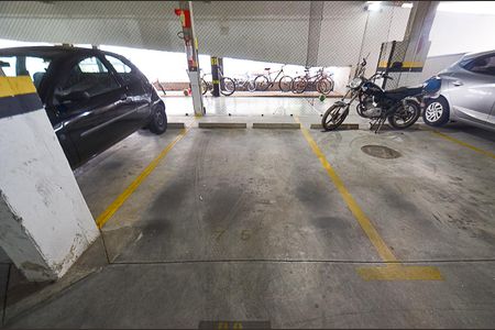 Apartamento à venda com 76m², 3 quartos e 1 vaga Apartamento à venda com 76m², 3 quartos e 1 vagaGaragem