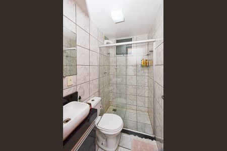 Apartamento à venda com 76m², 3 quartos e 1 vaga Apartamento à venda com 76m², 3 quartos e 1 vagaBanheiro Social