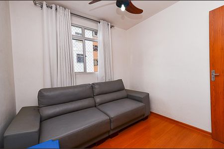 Apartamento à venda com 76m², 3 quartos e 1 vaga Apartamento à venda com 76m², 3 quartos e 1 vagaQuarto 2