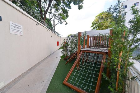 Apartamento à venda com 76m², 3 quartos e 1 vaga Apartamento à venda com 76m², 3 quartos e 1 vagaÁrea comum - Playground