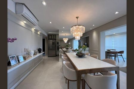 Apartamento à venda com 171m², 3 quartos e 3 vagas