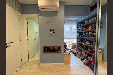 Apartamento à venda com 171m², 3 quartos e 3 vagas