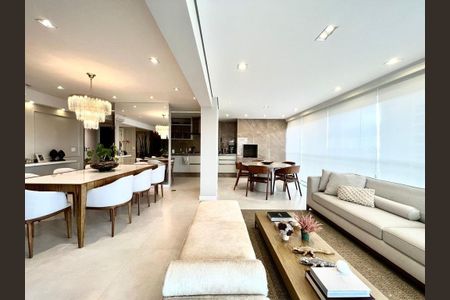 Apartamento à venda com 3 quartos, 171m² em Jardim Cambara, São Paulo