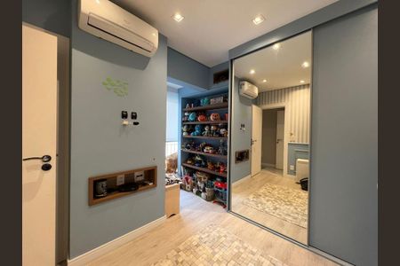 Apartamento à venda com 171m², 3 quartos e 3 vagas