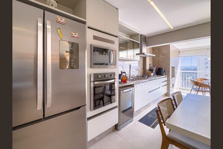 Apartamento à venda com 171m², 3 quartos e 3 vagas