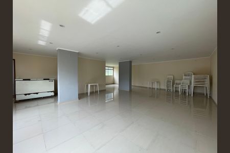 Apartamento para alugar com 67m², 2 quartos e 1 vagaÁrea comum