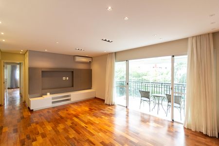 Sala de estar de apartamento para alugar com 4 quartos, 178m² em Cidade Monções, São Paulo