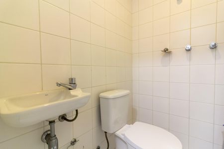 Apartamento para alugar com 178m², 4 quartos e 3 vagasBanheiro de Serviço