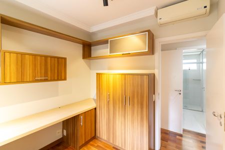 Apartamento para alugar com 178m², 4 quartos e 3 vagasQuarto 2