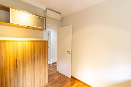 Apartamento para alugar com 178m², 4 quartos e 3 vagasQuarto 2