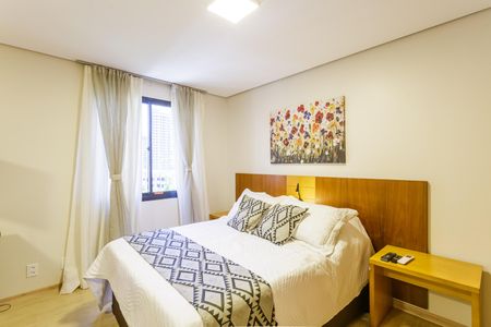 Studio para alugar com 35m², 1 quarto e 1 vaga Studio para alugar com 35m², 1 quarto e 1 vagaStudio