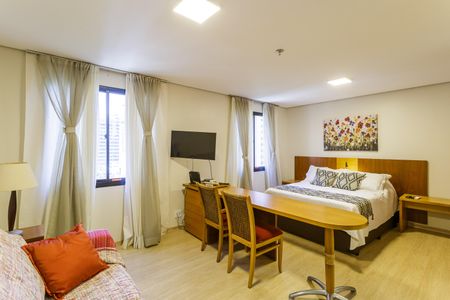 Studio para alugar com 35m², 1 quarto e 1 vaga Studio para alugar com 35m², 1 quarto e 1 vagaStudio