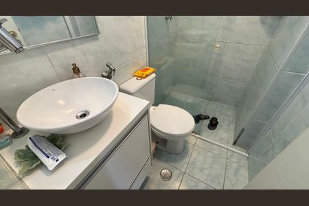 Apartamento à venda com 75m², 3 quartos e 2 vagasBanheiro