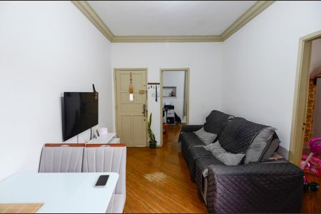Apartamento à venda com 85m², 3 quartos e sem vaga Apartamento à venda com 85m², 3 quartos e sem vagaSala