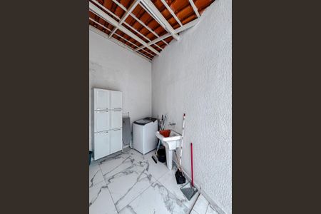 Casa à venda com 180m², 3 quartos e 3 vagasÁrea de Serviço