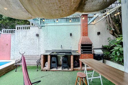 Casa à venda com 180m², 3 quartos e 3 vagasÁrea externa