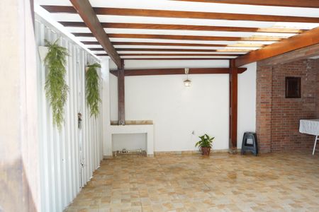 Casa à venda com 180m², 4 quartos e 3 vagasGaragem