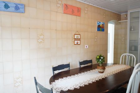 Casa à venda com 180m², 4 quartos e 3 vagasCozinha