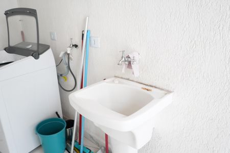 Casa à venda com 180m², 4 quartos e 3 vagasÁrea de Serviço