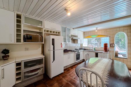 Casa à venda com 180m², 3 quartos e 3 vagasCozinha