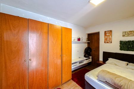 Casa à venda com 180m², 3 quartos e 3 vagasSuíte 2