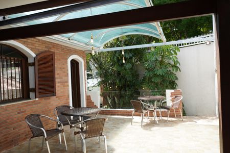 Casa à venda com 180m², 4 quartos e 3 vagasGaragem