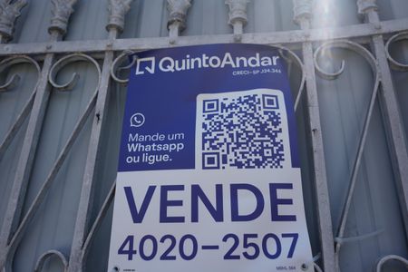 Casa à venda com 180m², 4 quartos e 3 vagasFachada