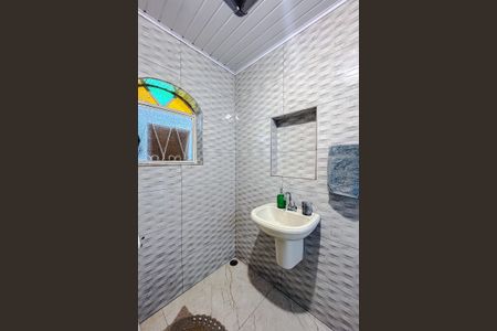 Casa à venda com 180m², 3 quartos e 3 vagasBanheiro