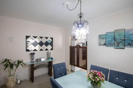 Casa à venda com 154m², 3 quartos e 2 vagasSala de Jantar