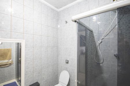 Casa à venda com 154m², 3 quartos e 2 vagasBanheiro da Suíte