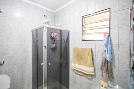 Casa à venda com 154m², 3 quartos e 2 vagasBanheiro da Suíte