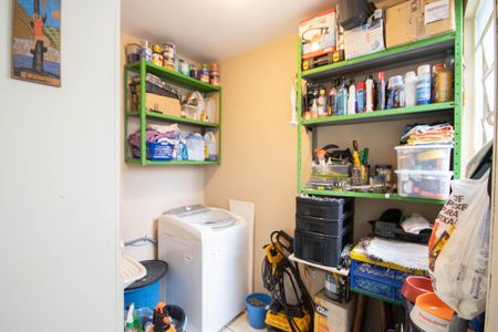 Casa à venda com 154m², 3 quartos e 2 vagasÁrea de Serviço