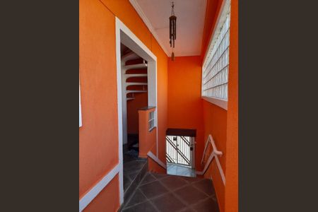 Casa à venda com 200m², 3 quartos e 2 vagas Casa à venda com 200m², 3 quartos e 2 vagasFoto 16